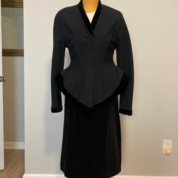 Parisian Evelyn Mandel Peplum Jacket with Velvet Collar & Velveteen Skirt Sz 6 - Picture 1 of 16